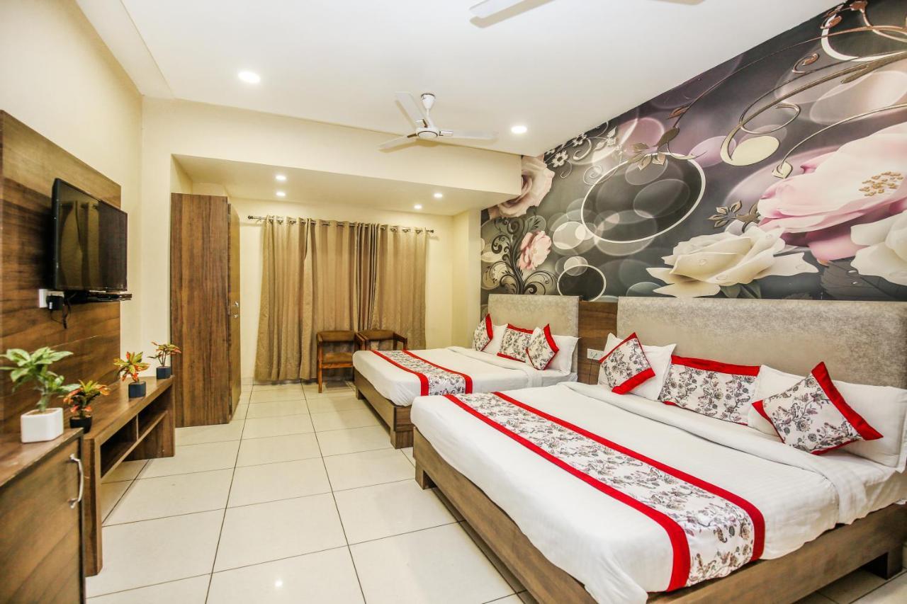 Hotel Karan Residency - 5 Min Walk From Golden Temple Amritsar Exterior foto